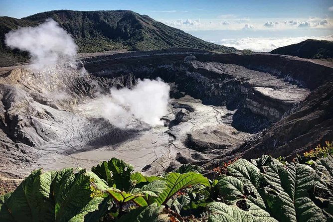 private-puntarenas-shore-excursion-poas-volcano-and-la-paz-waterfall-gardens