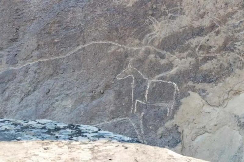 Private Qobustan, Mud Vulcano, Ateshgah, and Yanardag tour - Key Points  