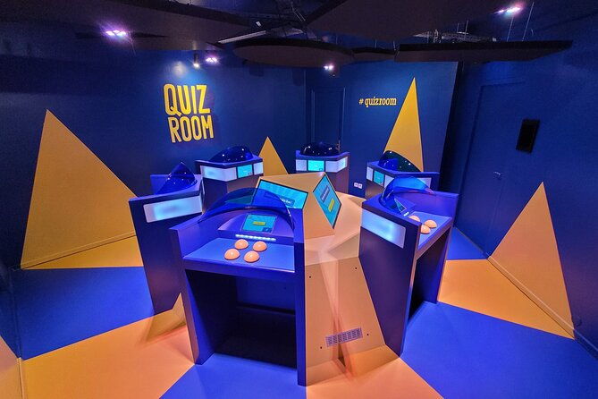 private-quiz-room-game-session-in-aix-en-provence
