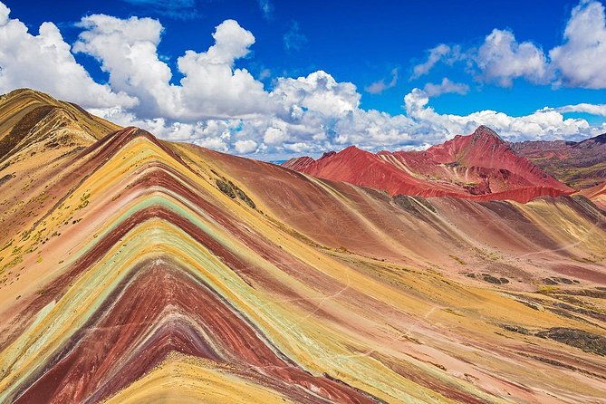 private-rainbow-mountain-tour-from-cusco-vinicunca-rainbow-mountain
