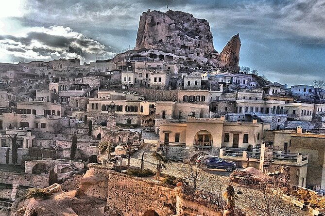 private-red-tour-with-professional-tour-guide-car