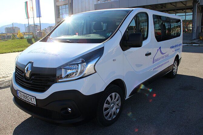 PRIVATE return transfer from Sofia to Bansko - The Sum Up