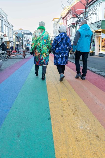 private-reykjavik-shopping-sightseeing-walking-tour-2