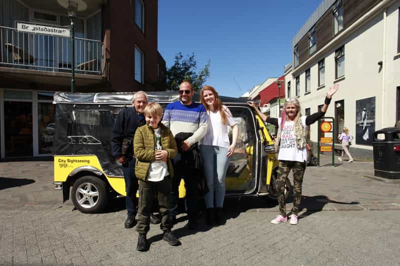 private-reykjavik-tuk-tuk-tour