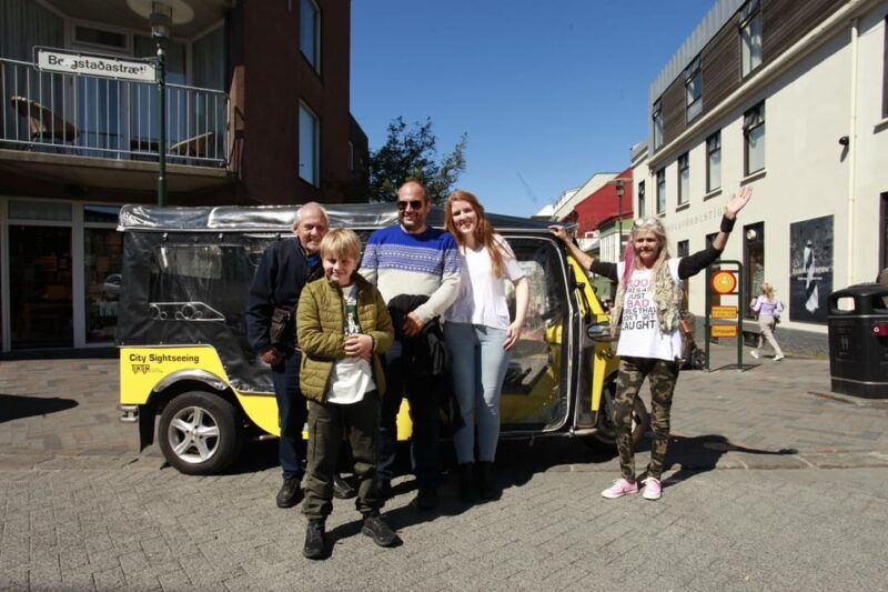 private-reykjavik-tuk-tuk-tour