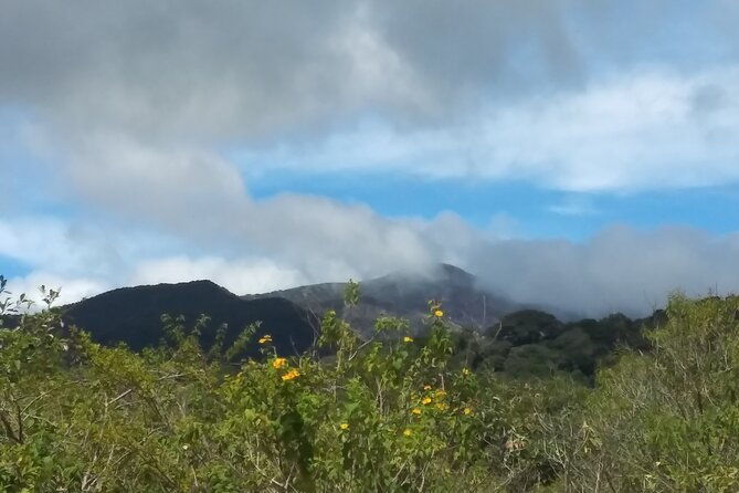 private-rincon-de-la-vieja-hike-and-hot-springs