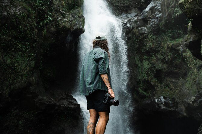 private-road-to-hana-tour-with-professional-photographer