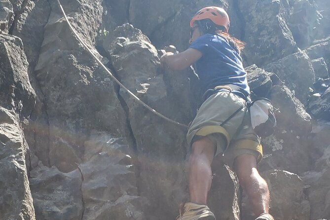 private-rock-climbing-basalto-tungurahua