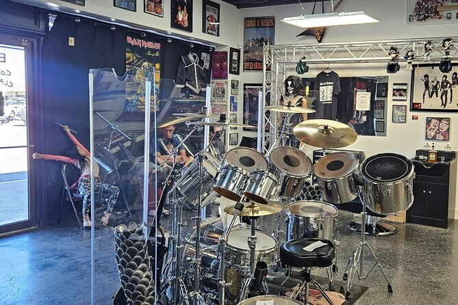 private-rock-n-roll-museum-tour-in-vegas