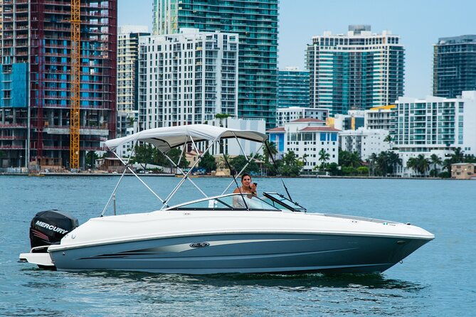 private-romantic-sunset-boat-cruise-in-fort-lauderdale-2
