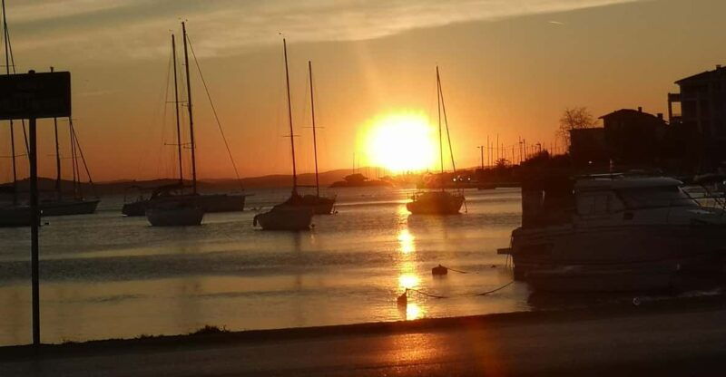 private-romantic-sunset-tour-around-zadar-with-prosecco