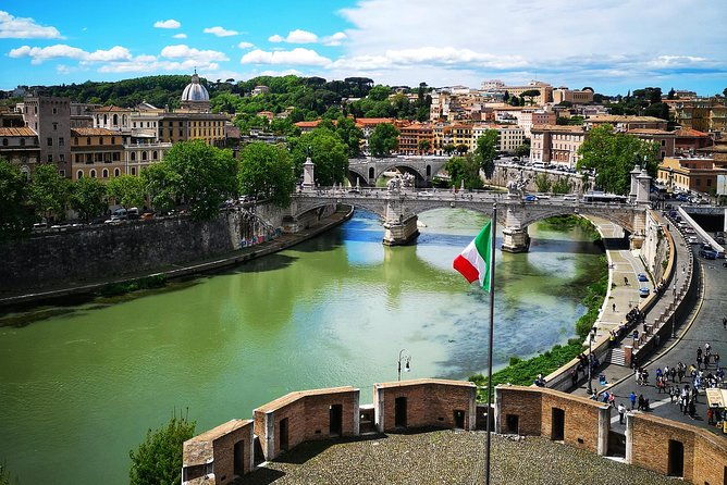 private-rome-off-the-beaten-path-tour-discover-its-overlooked-city-center