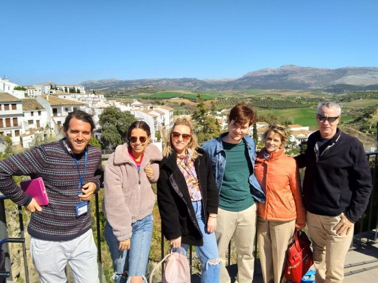private-ronda-day-trip-and-white-villages-tour-from-sevile