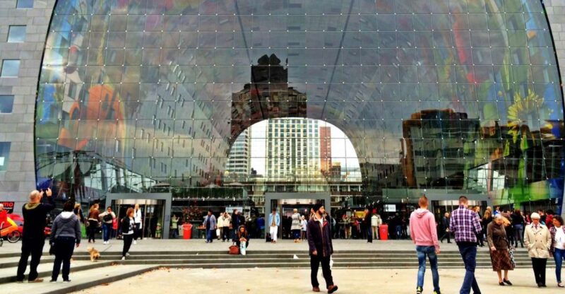 private-rotterdam-tour-with-cube-house-admission