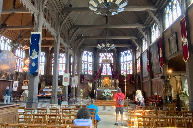 private-rouen-giverny-honfleur-live-guided-by-mercedes-from-paris