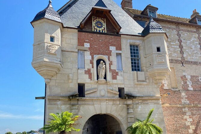 private-rouen-giverny-honfleur-live-guided-by-mercedes-from-paris