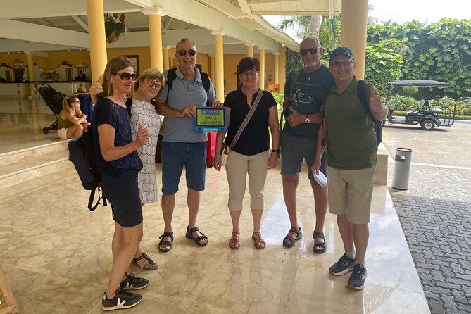 private-round-transfer-from-punta-cana-airport-to-hotels