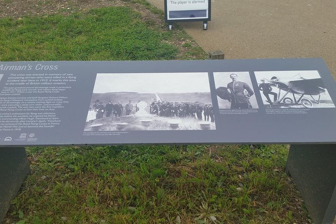 private-round-transportation-london-to-london-with-stopover-at-stonehenge