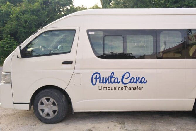 private-round-trip-airport-transfer-bavaro-hotels