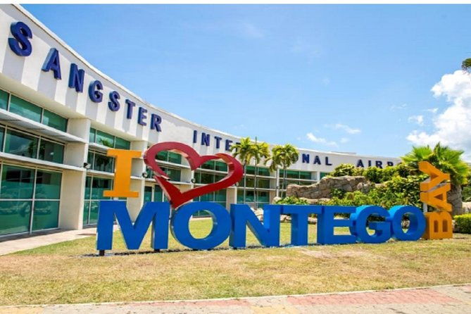 private-round-trip-airport-transfer-in-montego-bay