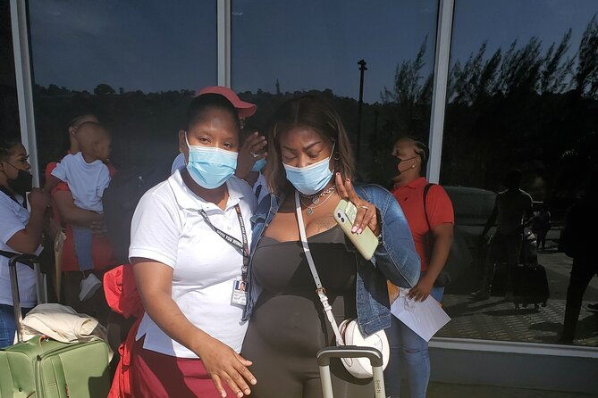 private-round-trip-airport-transfer-in-montego-bay