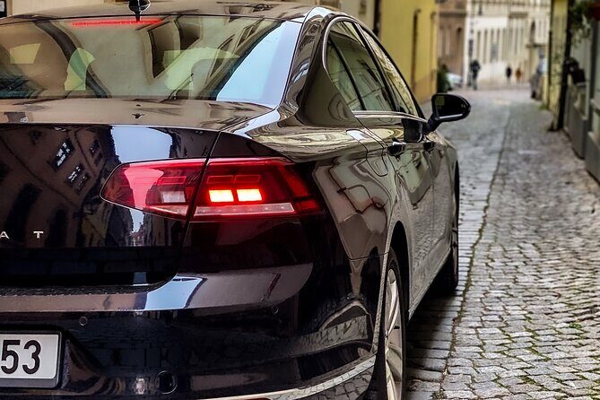 Private ROUND-TRIP (FROM and TO the AIRPORT) by LIMOUSINE 3+1pax - Why Choose This Transfer Service?
