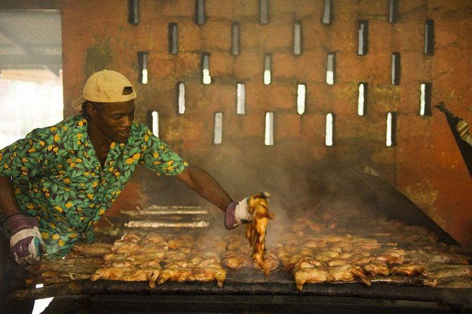 private-round-trip-transfer-for-jamaican-jerk-at-scotchies-ocho-rios