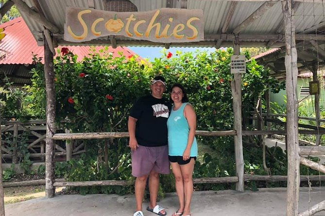 private-round-trip-transfer-for-jamaican-jerk-at-scotchies-ocho-rios
