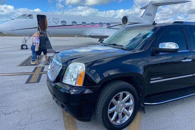 private-round-trip-transfer-from-freeport-airport-to-hotel
