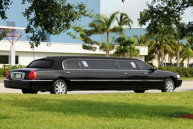private-round-trip-transfer-from-freeport-airport-to-hotel