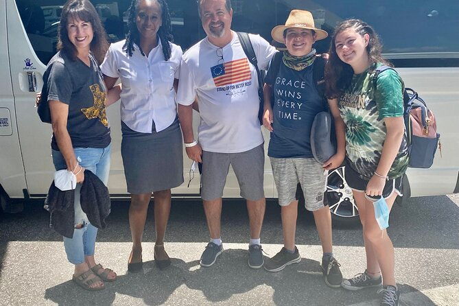 private-roundtrip-airport-transfer-to-iberostar-hotels-in-jamaica