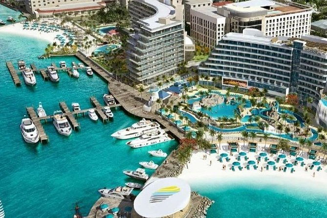 private-roundtrip-minivan-airport-transfer-to-downtown-nassau