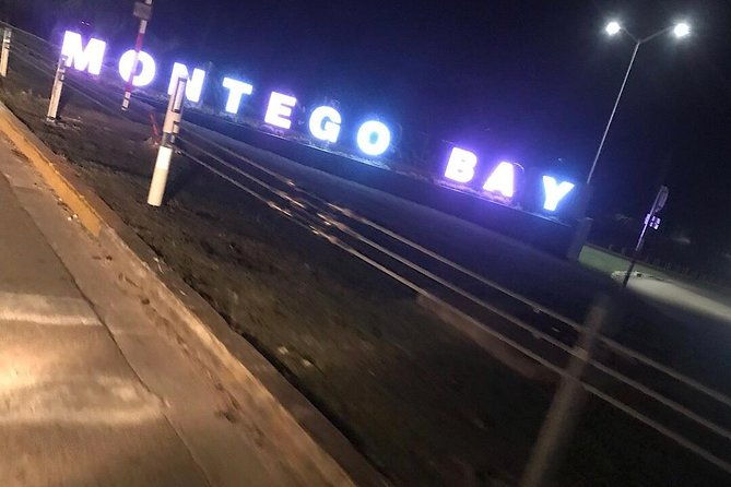 private-roundtrip-transfer-montego-bay-airport-to-iberostar