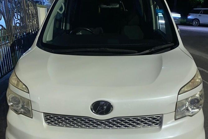 private-roundtrip-transfer-to-from-ohio-rios-and-sangster-airport