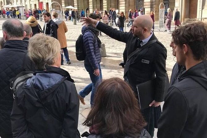 private-royal-mile-walking-tour-discover-the-history-of-our-most-famous-street