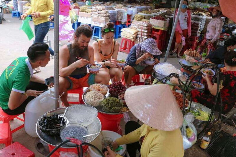 private-saigon-unseen-sights-hidden-gems-tour-by-scooter