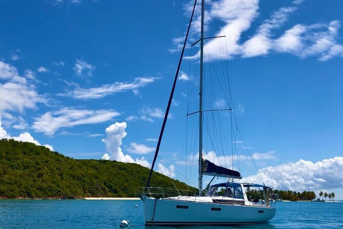 private-sail-tour-puerto-rico-fajardo-with-drinks-food