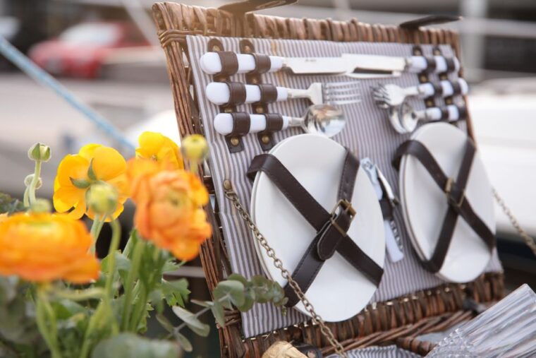 private-sailing-and-picnic-experience-from-barcelona