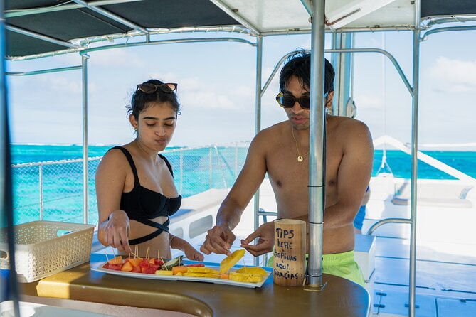private-sailing-boat-snorkeling-at-punta-cana
