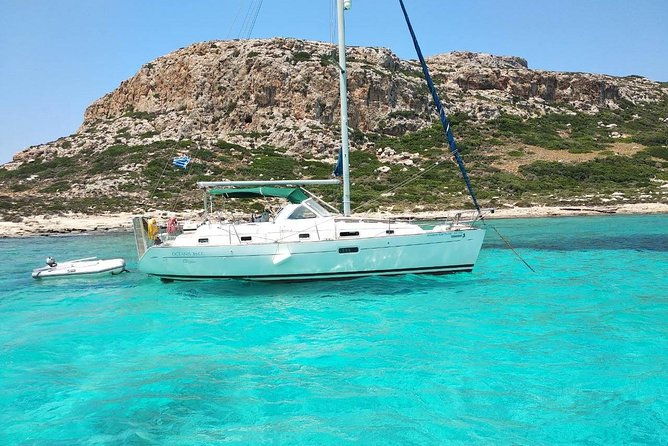 private-sailing-cruise-balos-and-gramvousa-with-meal-and-drinks