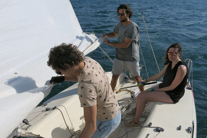 private-sailing-cruise-on-lake-geneva-from-geneva