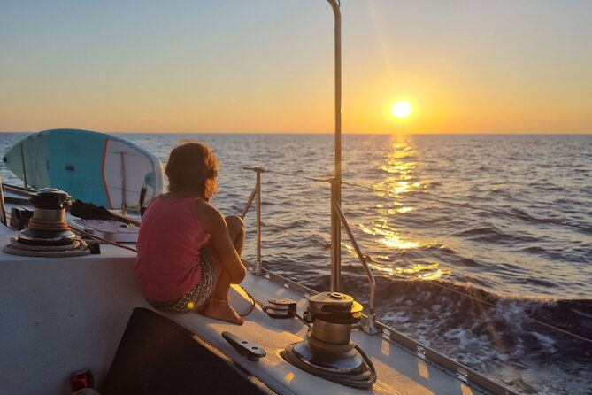 private-sailing-excursion-with-sunset-in-balearic-islands-2
