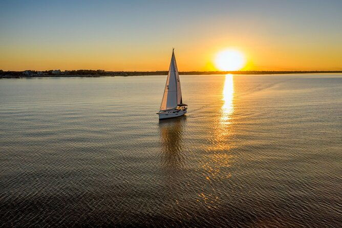 private-sailing-experience-on-galveston-bay