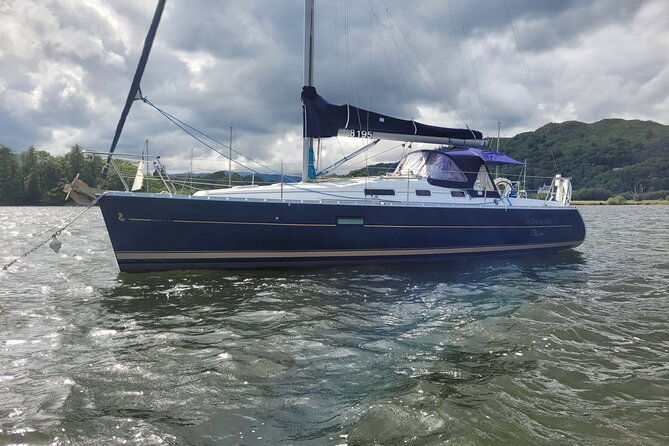 private-sailing-experience-on-lake-windermere