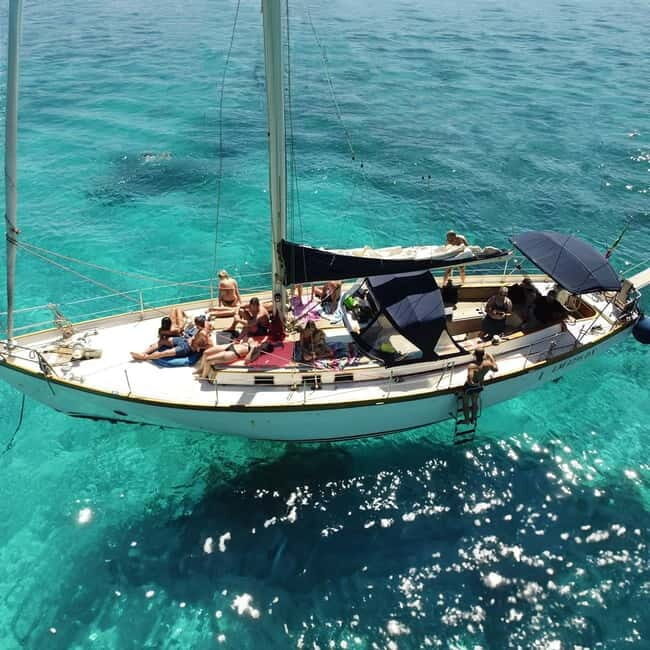 Private Sailing Tour Catania - The South Coast by Papasail - Key Points  