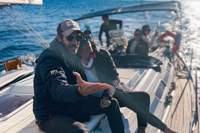 private-sailing-tour-enjoy-barcelona-from-the-sea-2