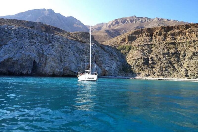 Private Sailing Trip from Tsoutsouras to Aspes Caves-Beaches - The Experience Provider: Explor.gr