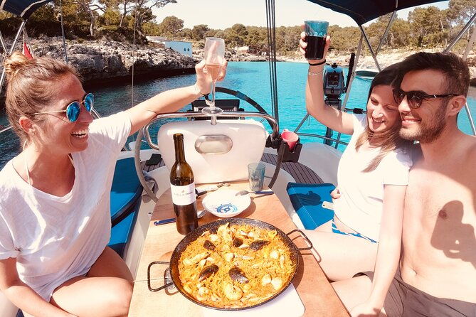 private-sailing-with-paella-and-tapas-in-palma