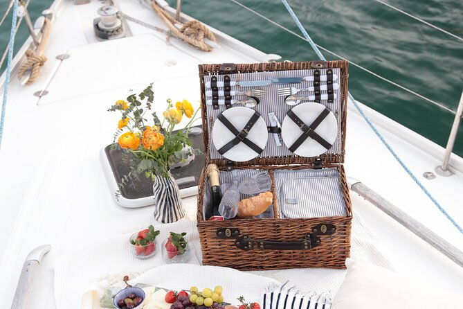 private-sailing-with-sup-drinks-and-appetizers-from-barcelona