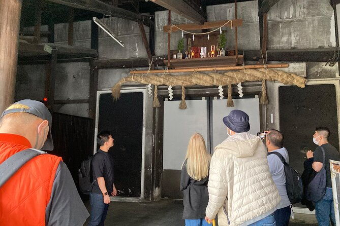 private-sake-tasting-at-300-years-old-sake-brewery-in-tokyo